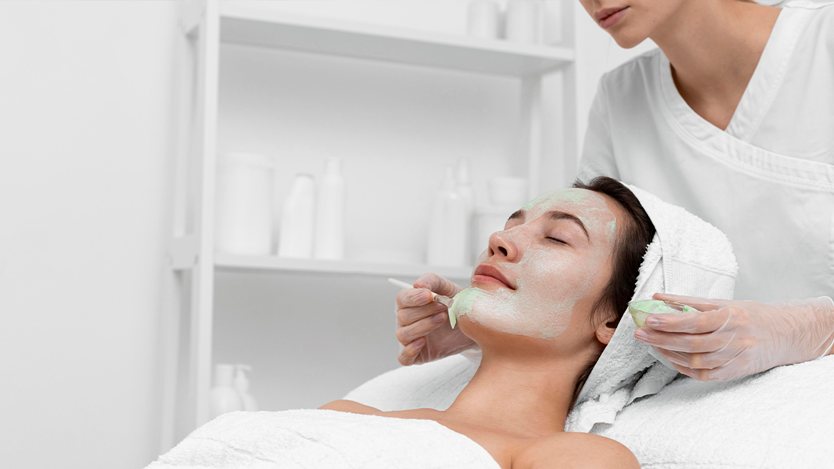 Essential Facial